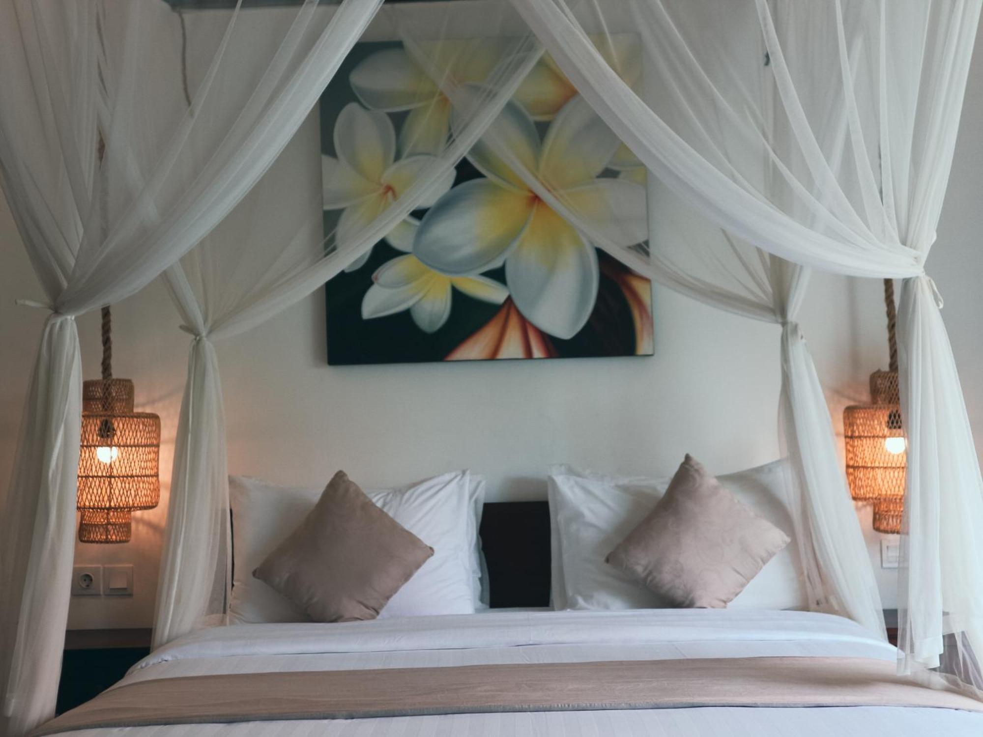 Villa Sinergi 2Br Tranquil Villa In Seminyak Екстер'єр фото